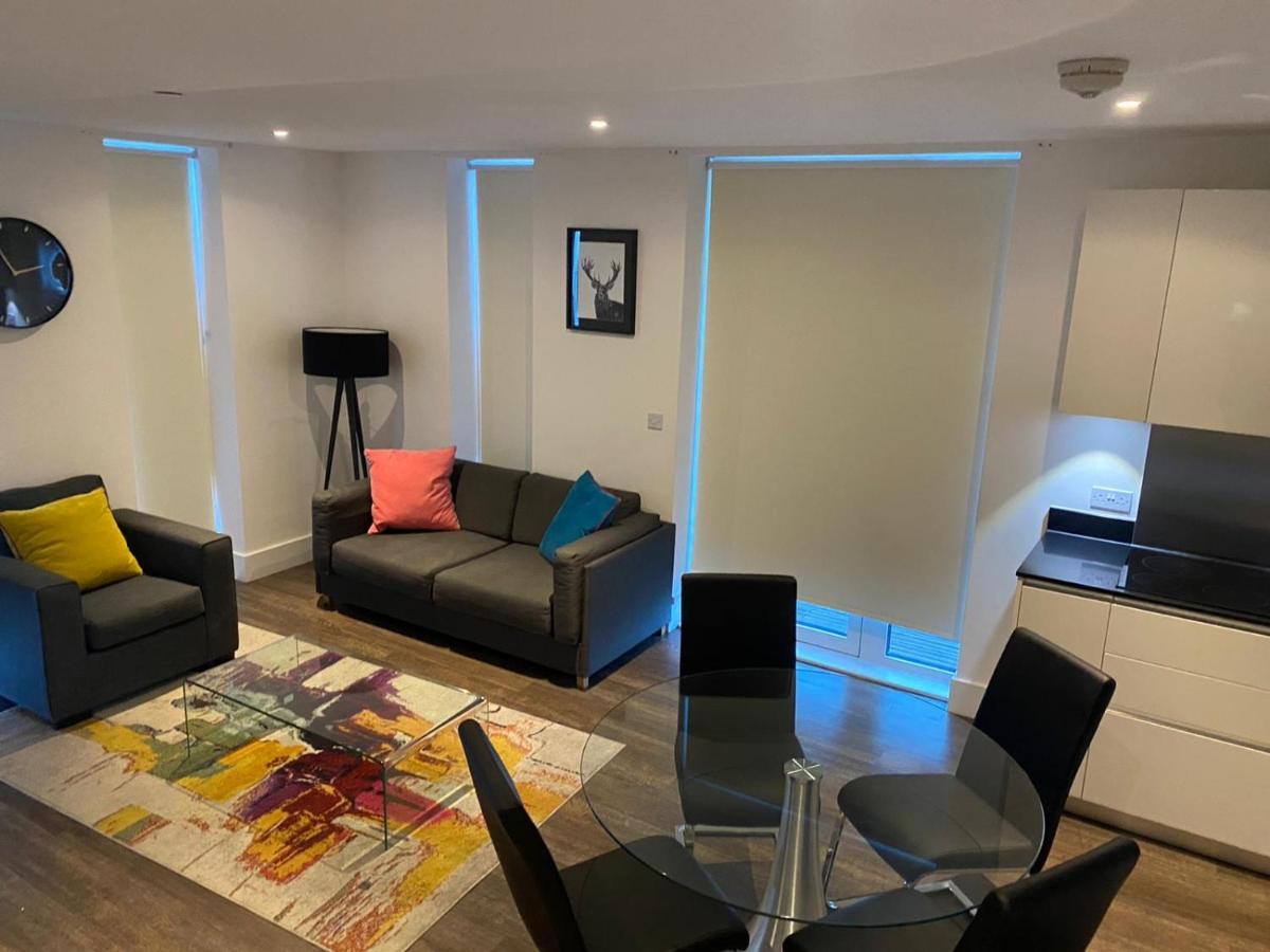 High View Two Bedroom Apartment In Woolwich Лондон Екстериор снимка