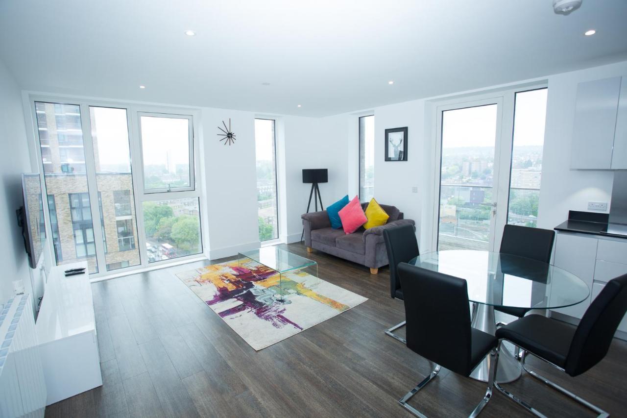High View Two Bedroom Apartment In Woolwich Лондон Екстериор снимка