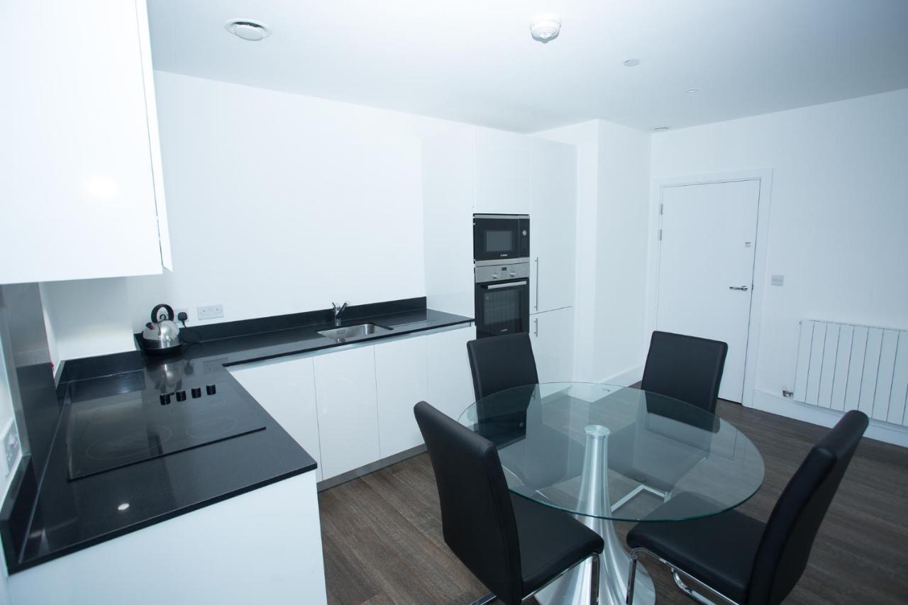 High View Two Bedroom Apartment In Woolwich Лондон Екстериор снимка