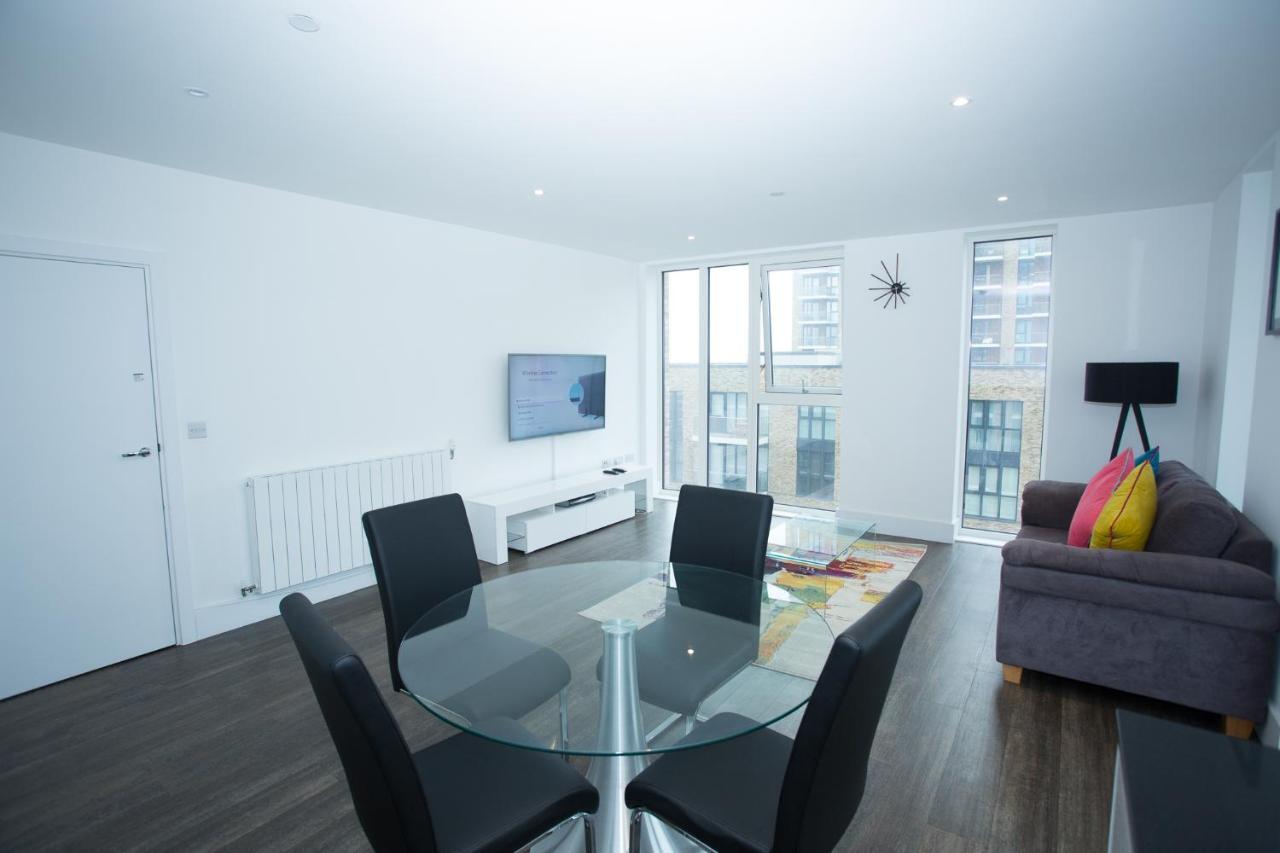 High View Two Bedroom Apartment In Woolwich Лондон Екстериор снимка