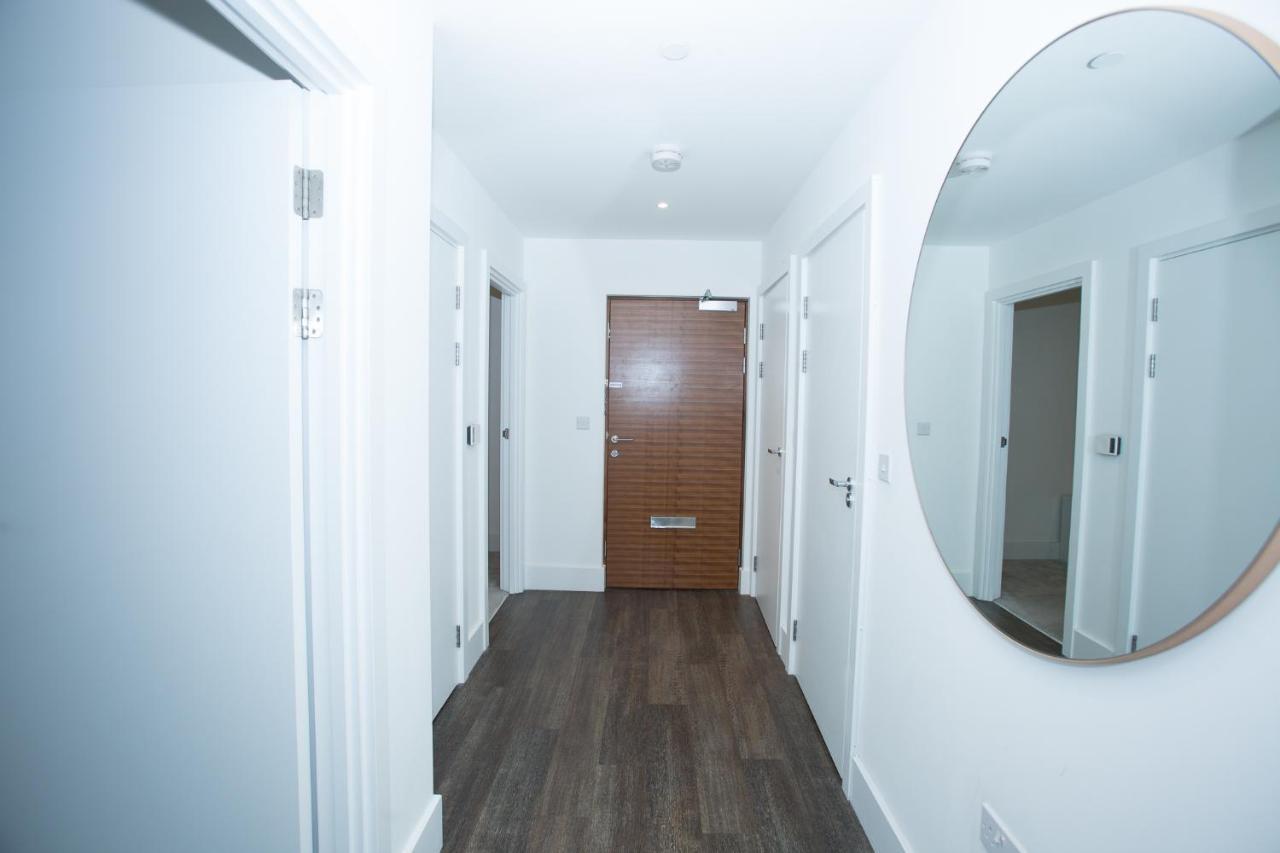 High View Two Bedroom Apartment In Woolwich Лондон Екстериор снимка