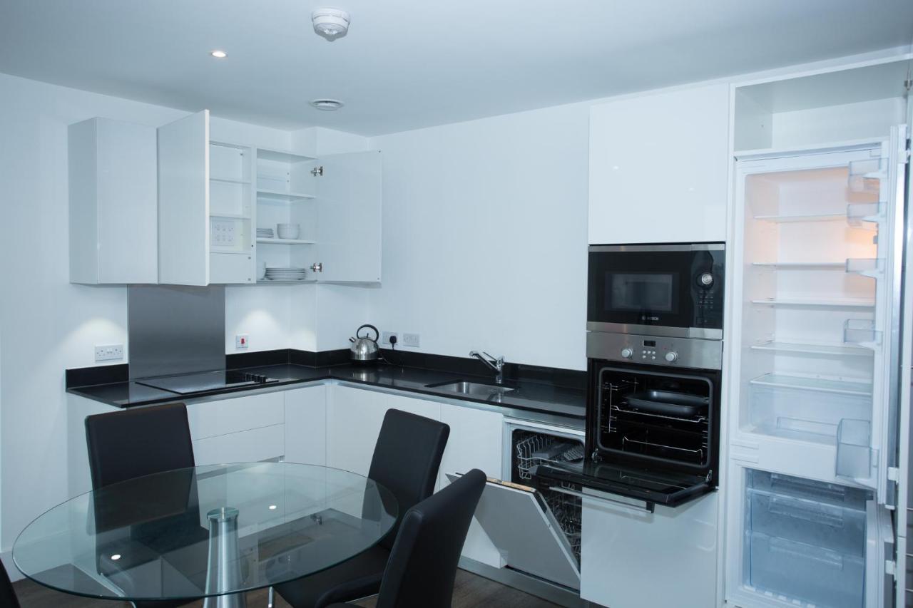 High View Two Bedroom Apartment In Woolwich Лондон Екстериор снимка